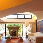 Bv Grand
