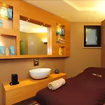 Bv Grand 호텔 4*