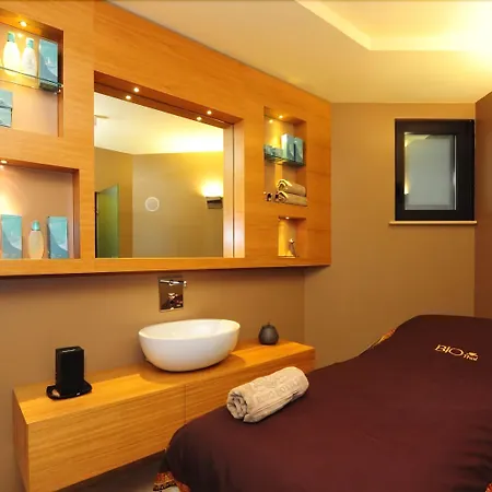 Bv Grand Hotel 4*