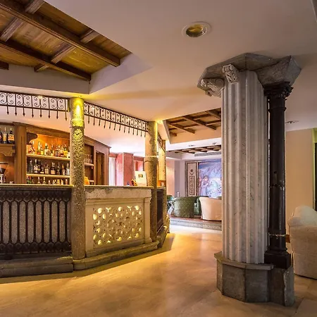 Bv Grand Hotel 4*