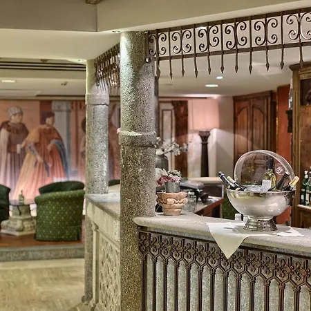 Hotel Bv Grand Assisi