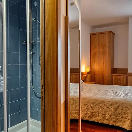 Hotel Bv Grand 4*