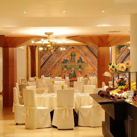 Bv Grand Hotel Assisi