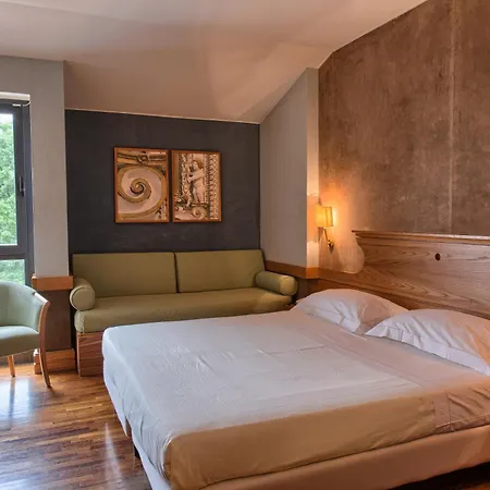Bv Grand Hotel