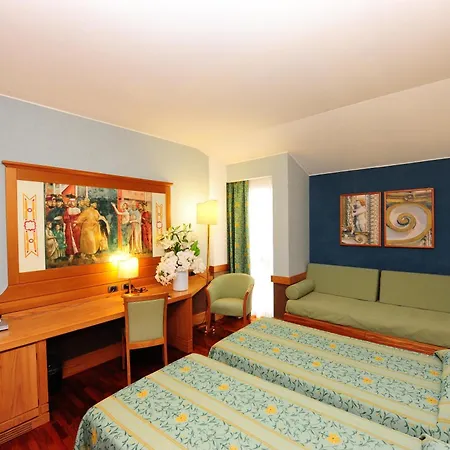 Bv Grand Otel Assisi