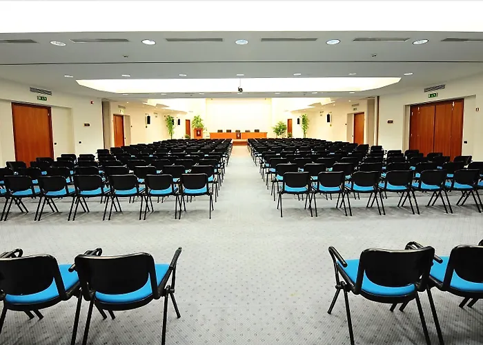 Bv Grand ホテル 4*