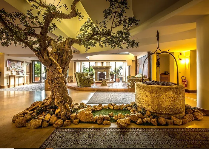 Bv Grand Hotell Assisi