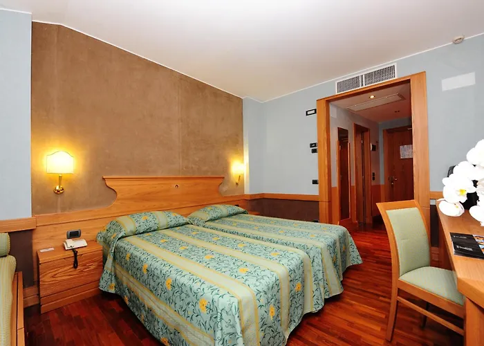 Hotell Bv Grand Assisi